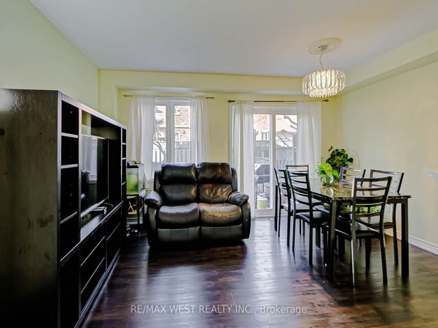 12 - 6400 Lawrence Ave E