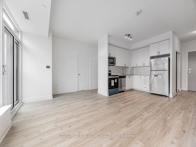 318 - 3220 Sheppard Ave E