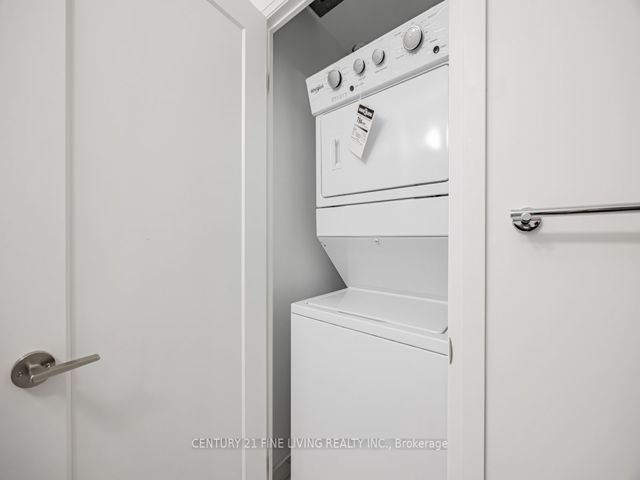 318 - 3220 Sheppard Ave E