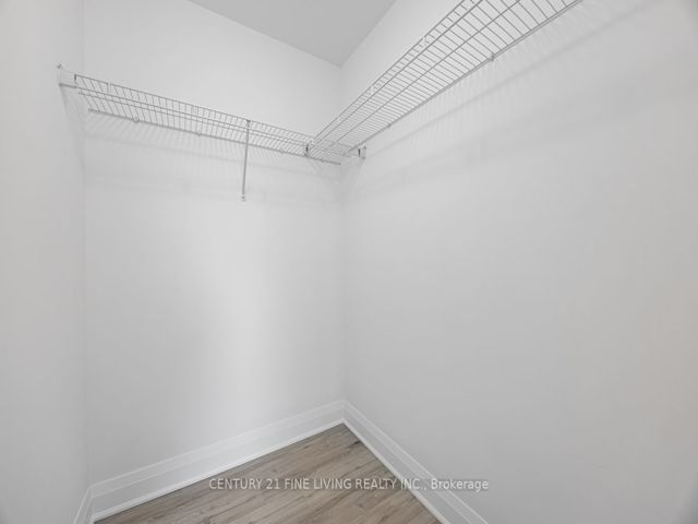 318 - 3220 Sheppard Ave E