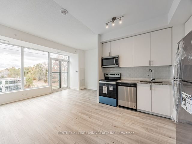 318 - 3220 Sheppard Ave E
