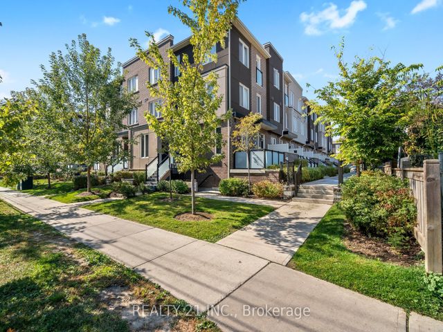 4 - 25 Heron Park Pl