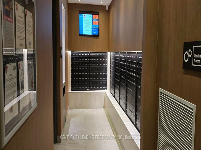 1202 - 225 Village Green Sq