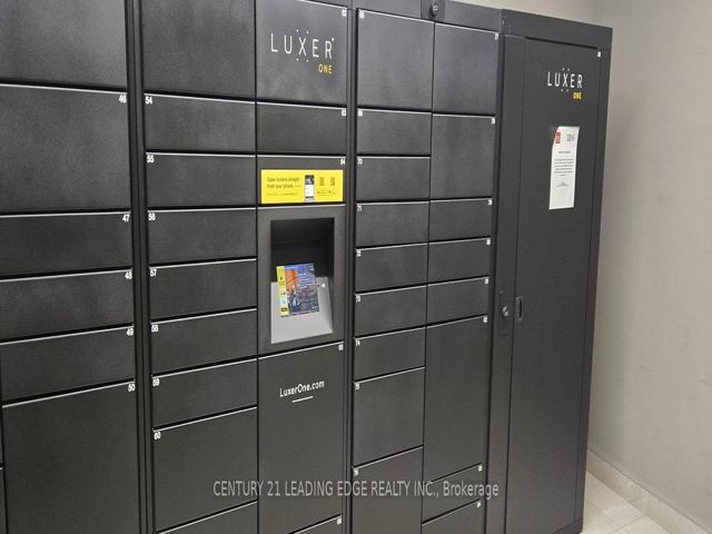 1202 - 225 Village Green Sq