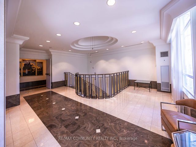 1133 - 68 Corporate Dr