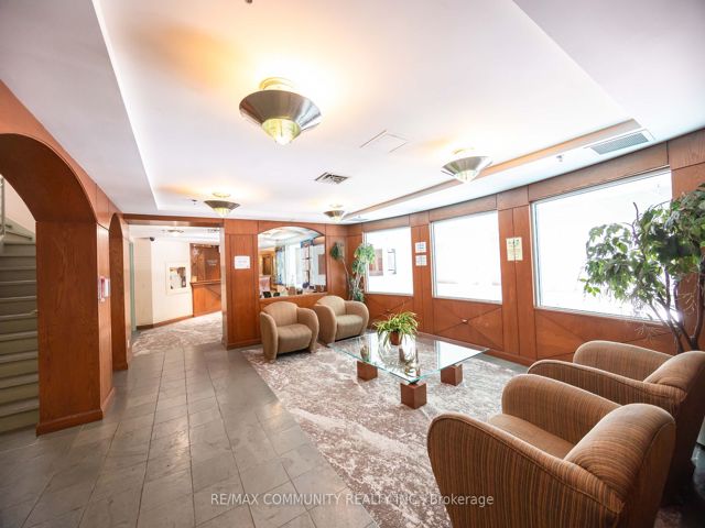 1133 - 68 Corporate Dr