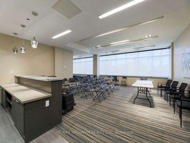 217 - 3520 Danforth Ave