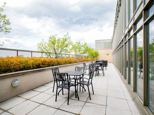 217 - 3520 Danforth Ave
