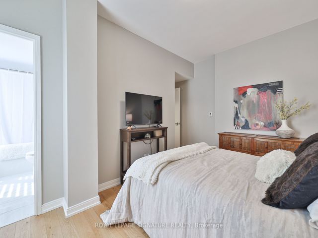 216 - 1100 Kingston Rd