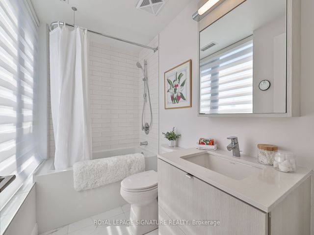 216 - 1100 Kingston Rd