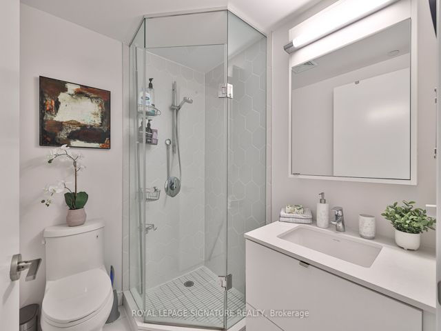 216 - 1100 Kingston Rd