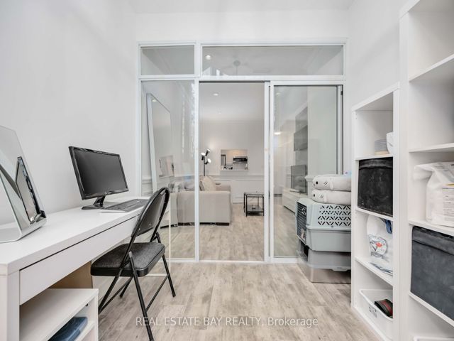 137 - 68 Corporate Dr