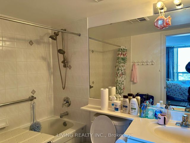 613 - 2627 Mccowan Rd