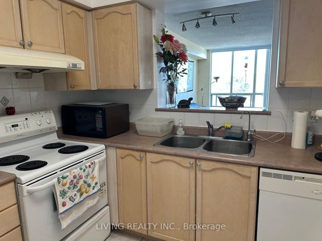 613 - 2627 Mccowan Rd