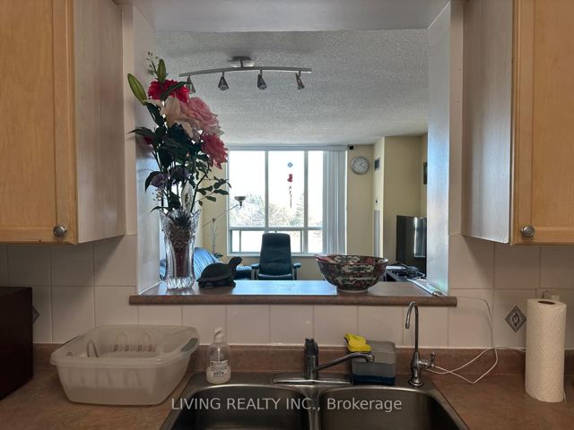 613 - 2627 Mccowan Rd