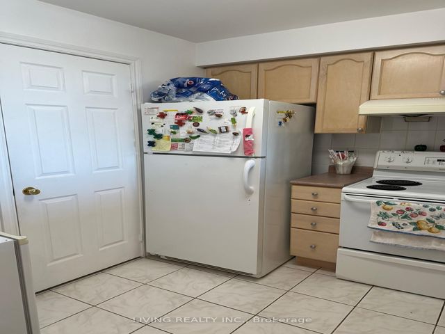 613 - 2627 Mccowan Rd