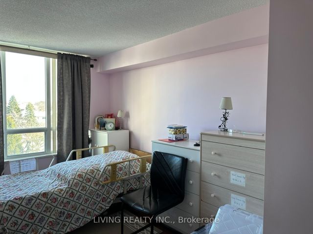 613 - 2627 Mccowan Rd