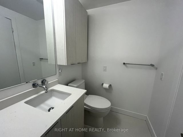 6 - 178 Clonmore Dr