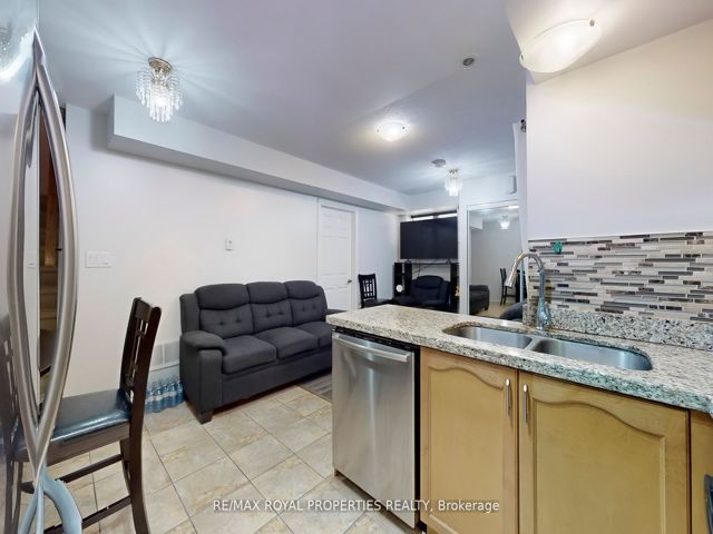 106 - 1795 Markham Rd