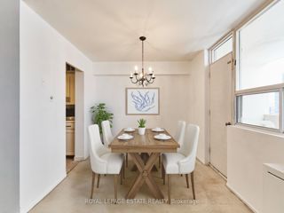 704 - 3420 Eglinton Ave E