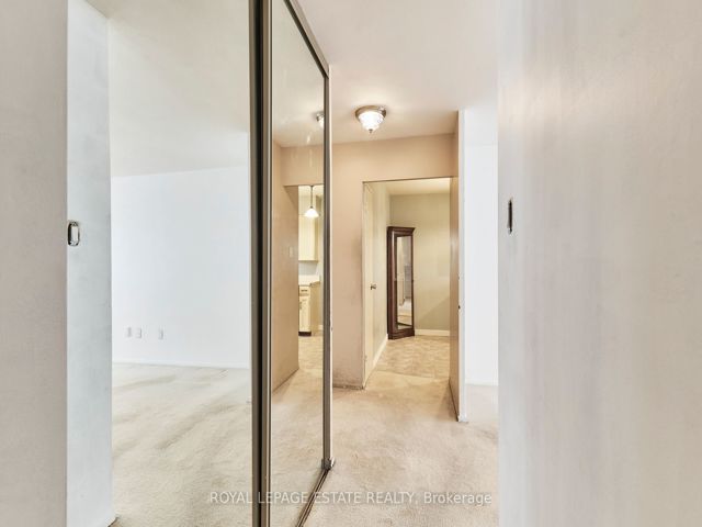 704 - 3420 Eglinton Ave E