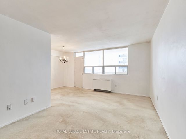 704 - 3420 Eglinton Ave E
