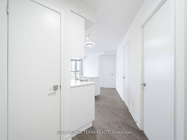 208 - 1401 O'Connor Dr