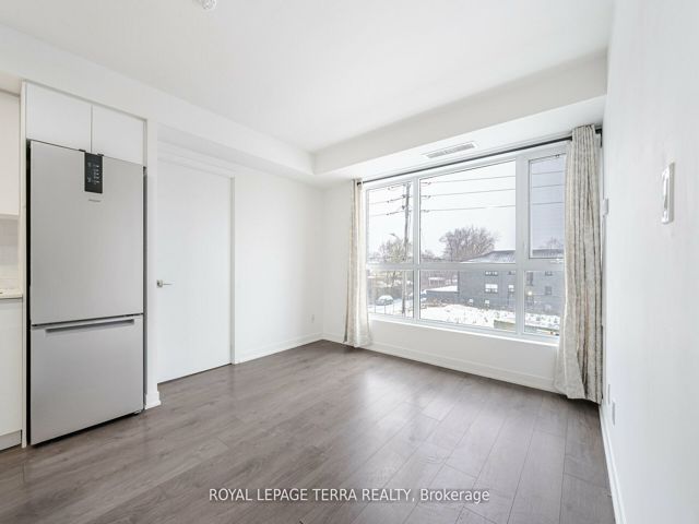 208 - 1401 O'Connor Dr
