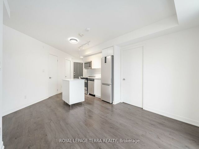 208 - 1401 O'Connor Dr