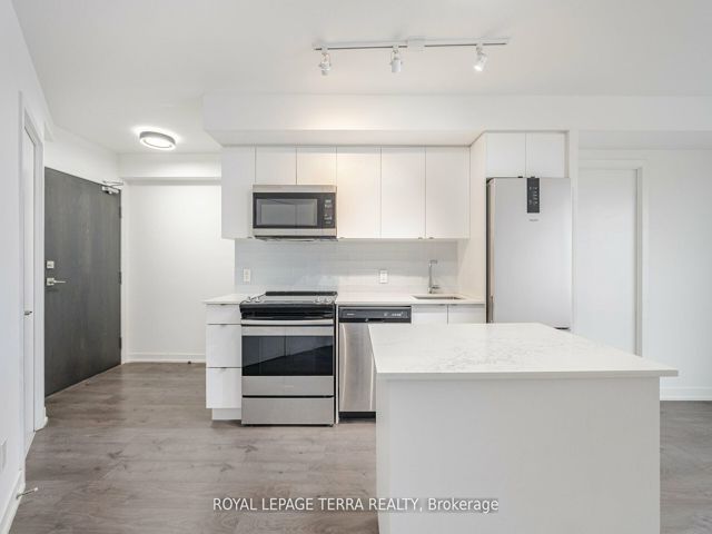 208 - 1401 O'Connor Dr
