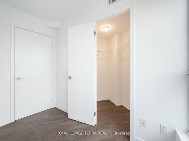 208 - 1401 O'Connor Dr