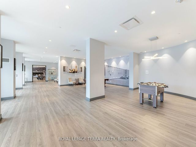 208 - 1401 O'Connor Dr