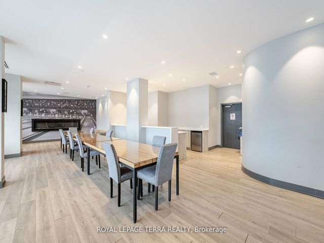 208 - 1401 O'Connor Dr