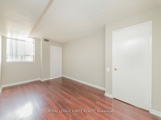712 - 2466 Eglinton Ave E