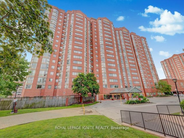 712 - 2466 Eglinton Ave E