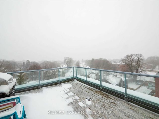 101 - 323 Kingston Rd