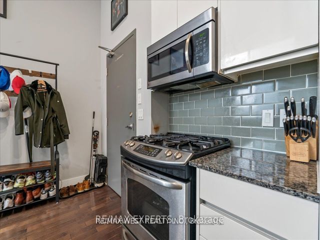 101 - 323 Kingston Rd