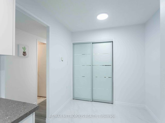 808 - 3151 Bridletowne Circ