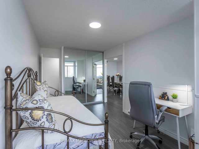 808 - 3151 Bridletowne Circ