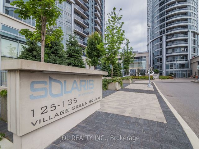 3211 - 125 Village Green Sq