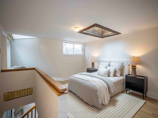 6 - 2366 Queen St E