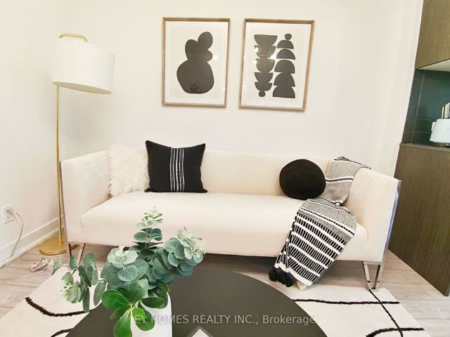 110 - 2100 Bridletowne Circ
