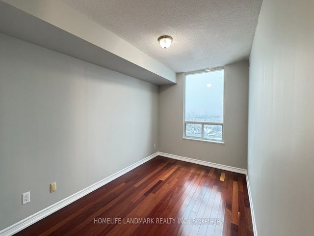1722 - 68 Corporate Dr