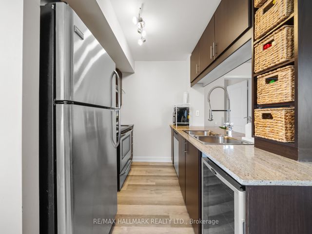 3110 - 25 Town Centre Crt