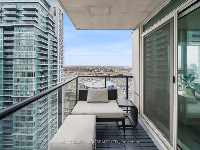 3110 - 25 Town Centre Crt