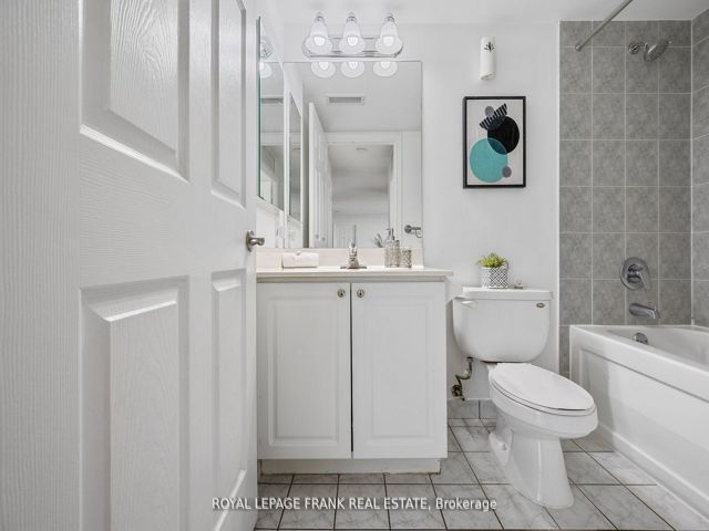 2310 - 61 Town Centre Crt