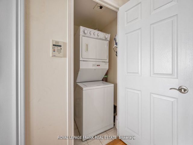 2310 - 61 Town Centre Crt