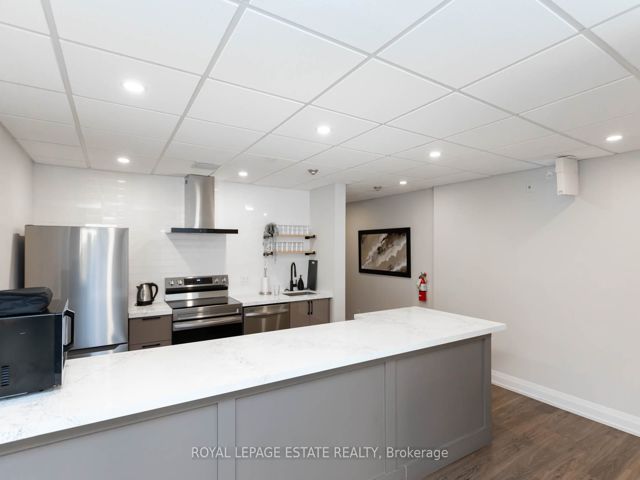 604 - 4 Park Vista Dr