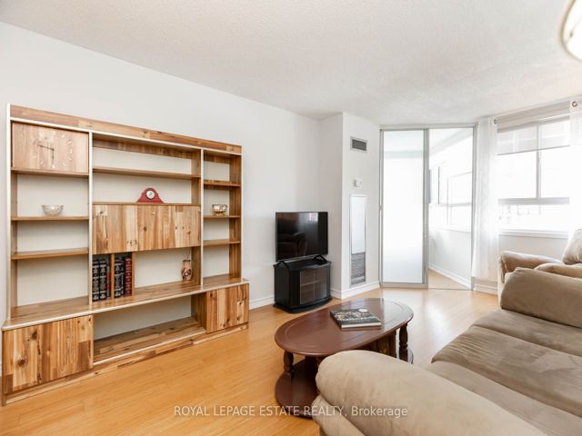 604 - 4 Park Vista Dr
