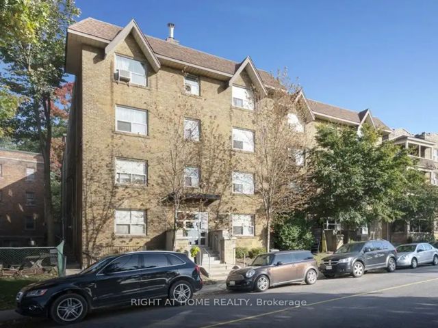 41 - 2404 Queen St E